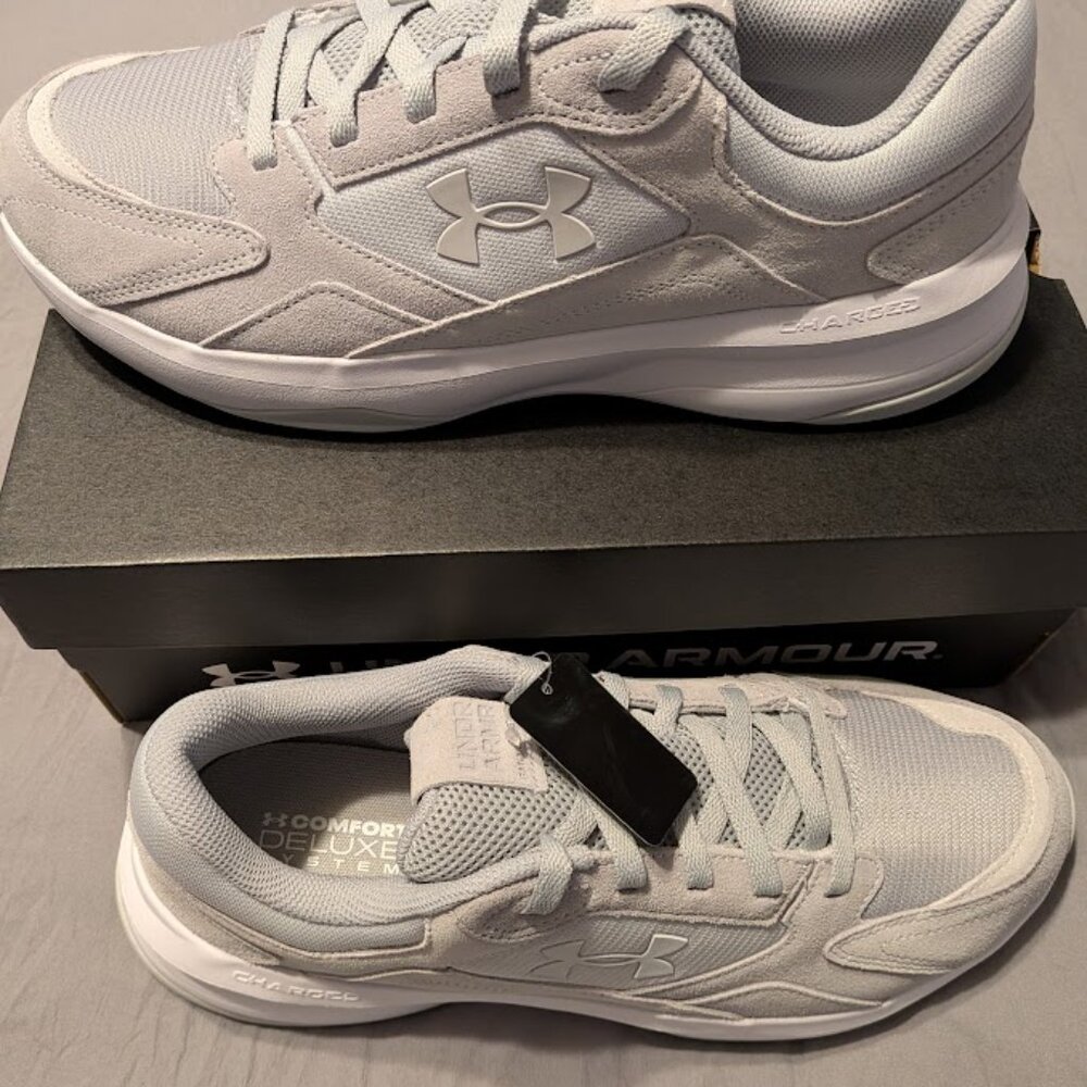 NEW Under Armour Edge Suede